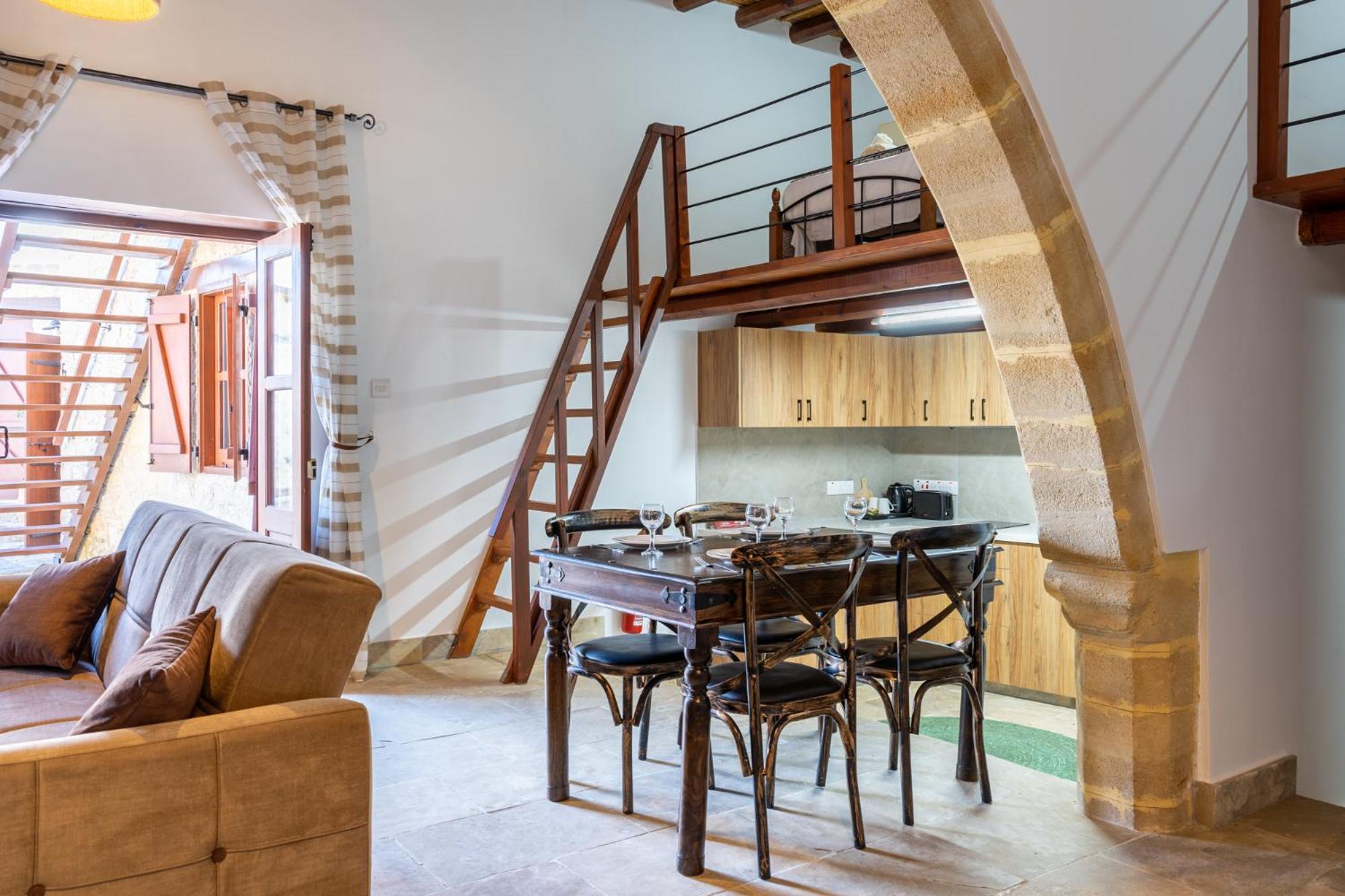Stone Court Boutique Studios 米里欧 外观 照片